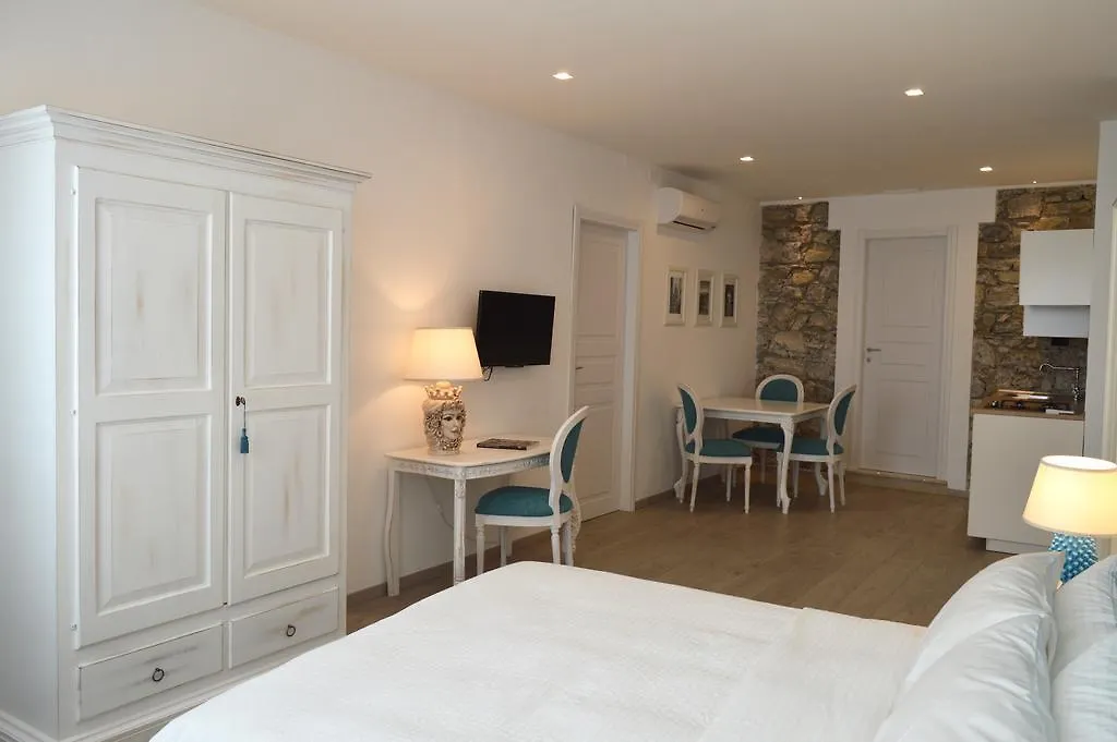 Villa Quisisana Taormina 0*,